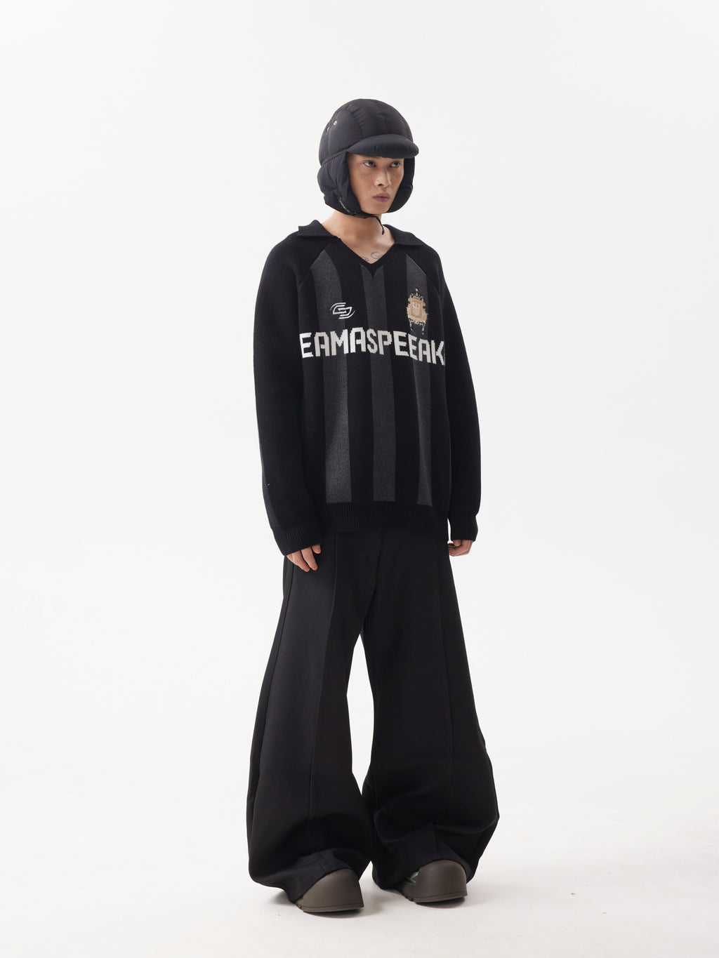 BTSG scimitar silhouette loose wide-leg mop trousers