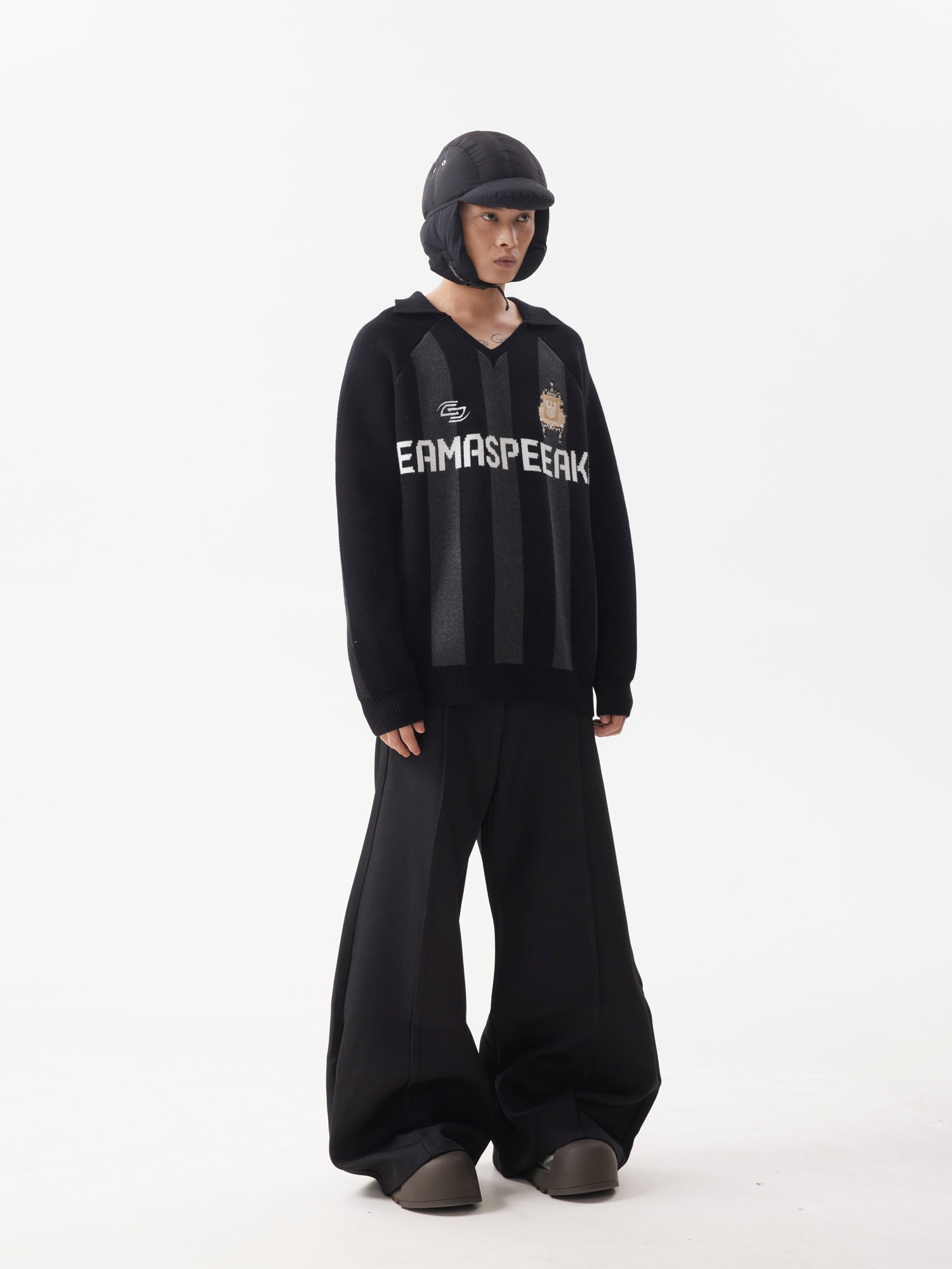 BTSG scimitar silhouette loose wide-leg mop trousers