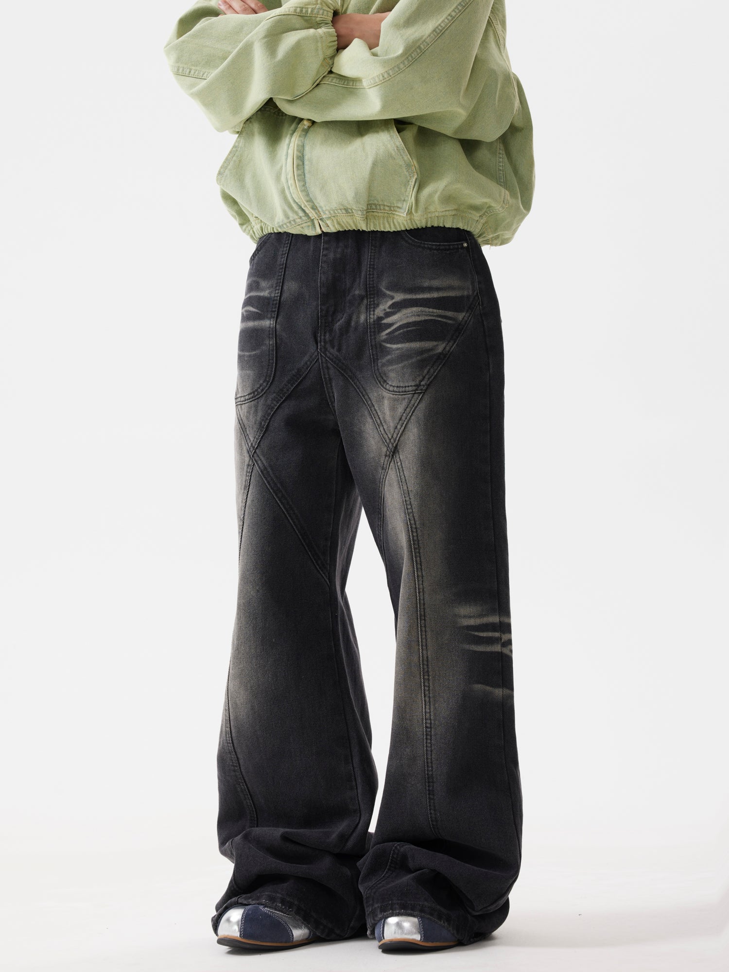 BTSG Vintage Wash Distressed Deconstructed Ripple Jeans