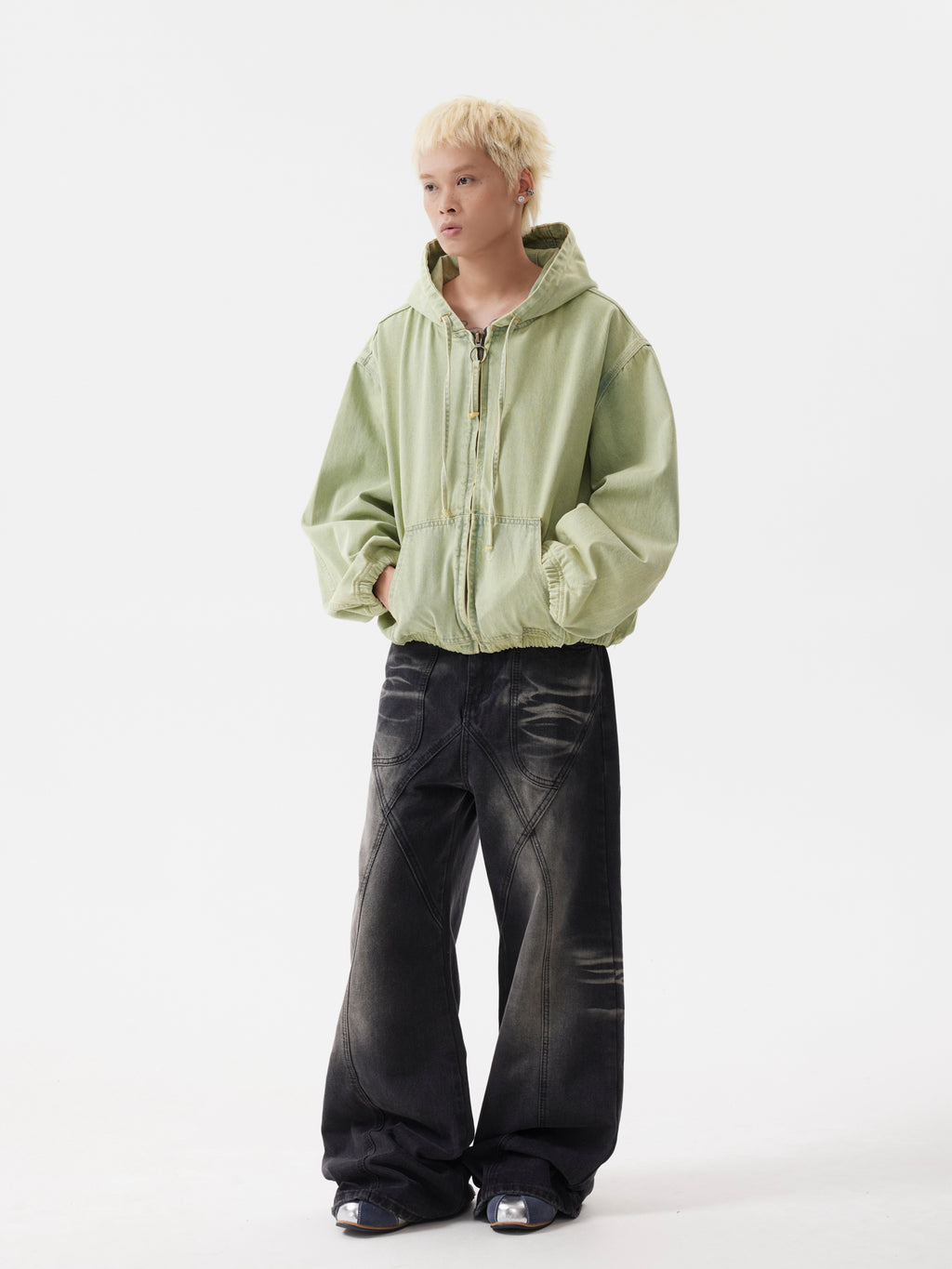 BTSG Vintage Wash Distressed Deconstructed Ripple Jeans