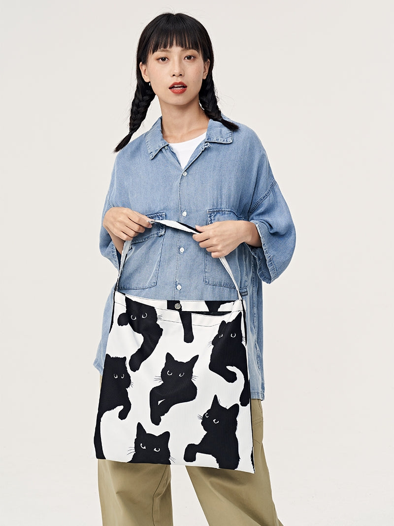 FREEIN original innovative black and white cat print tote bag