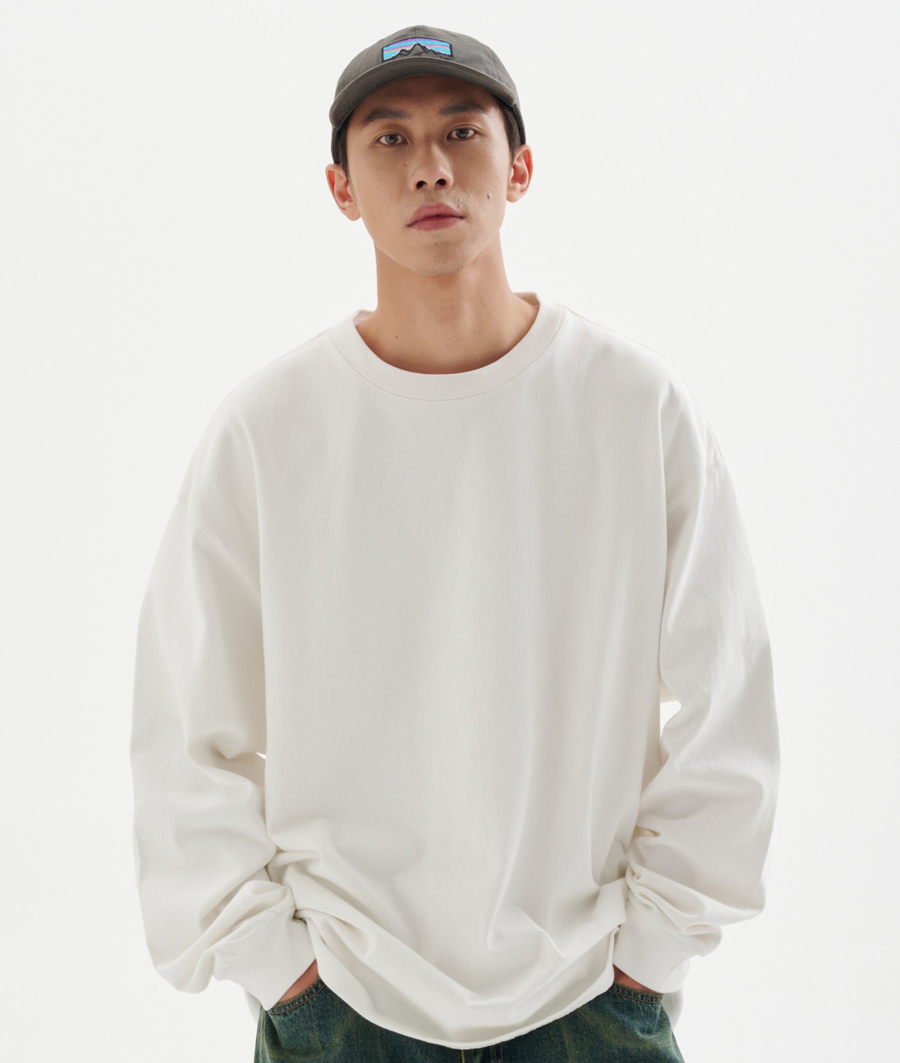 BUTTBILL four-pin six-thread heavy 300G round neck long-sleeve Tee
