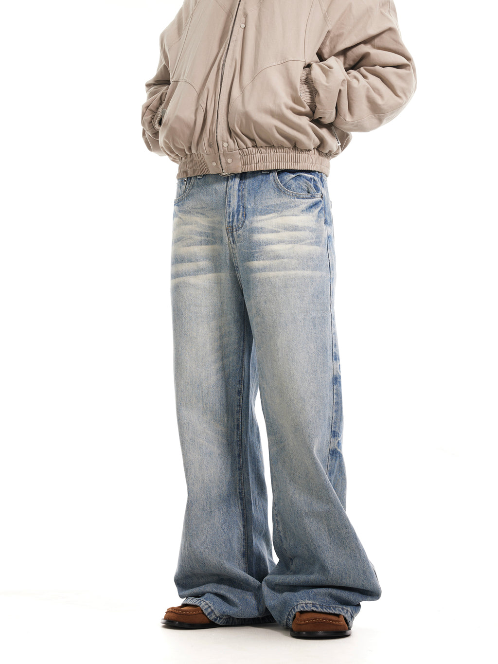 BTSG Wash Cat Whisker Light Loose Straight Jeans