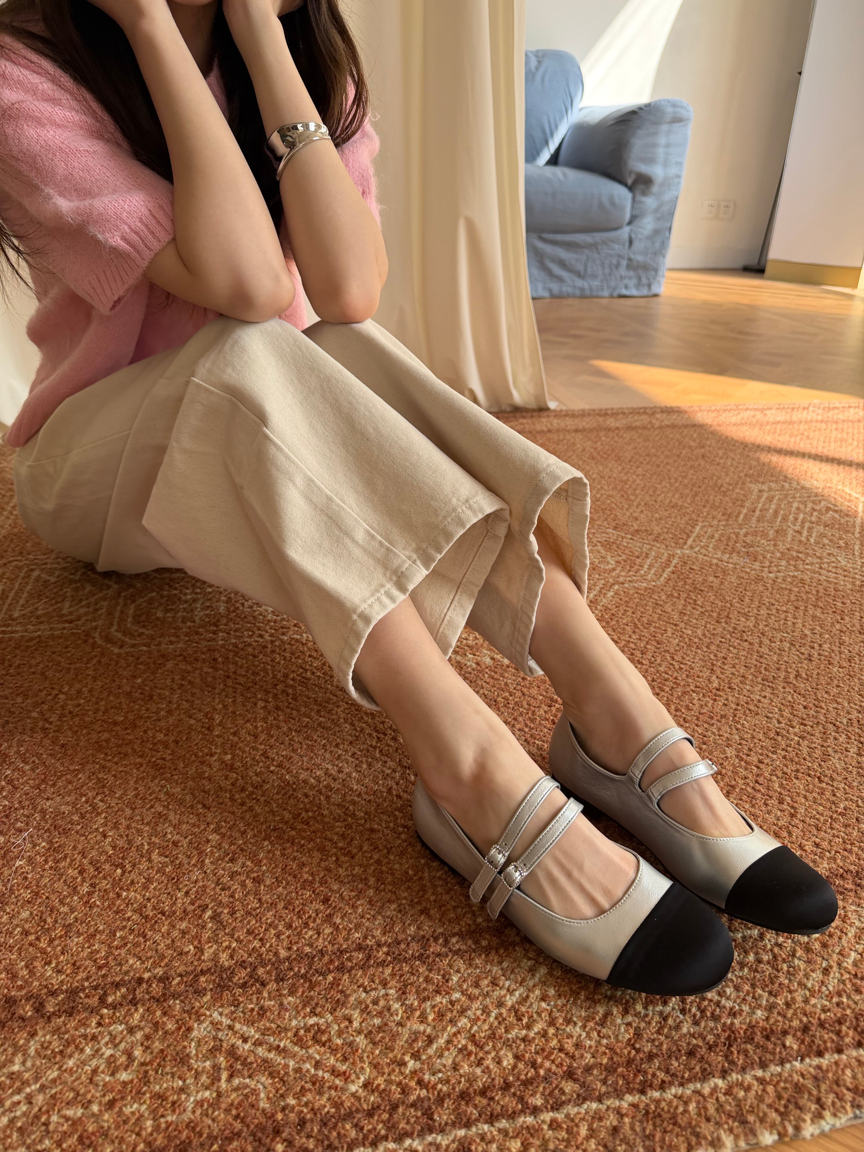 La mode Contrast Double-Strap Mary Janes