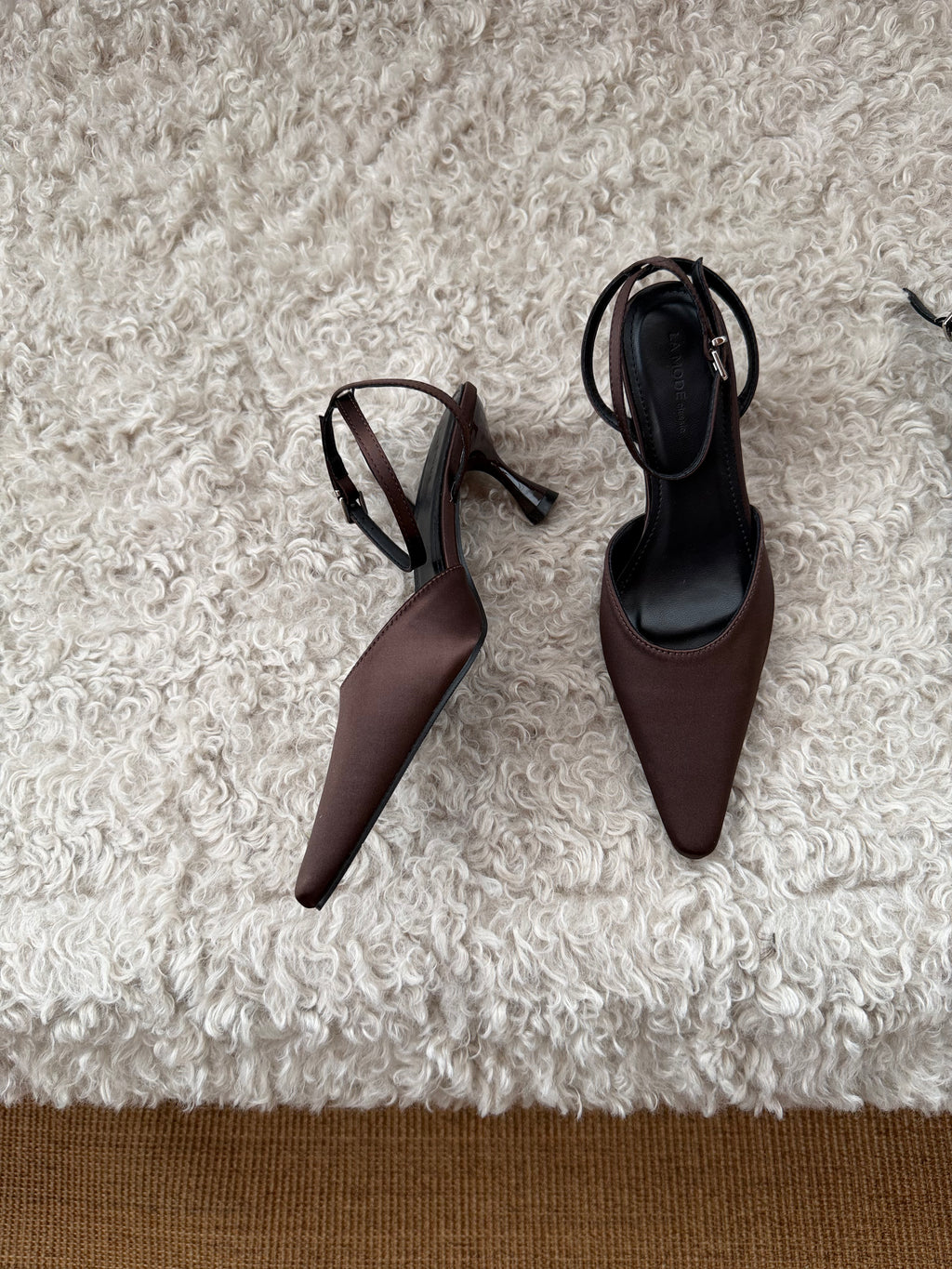 La mode Satin Petal Heels