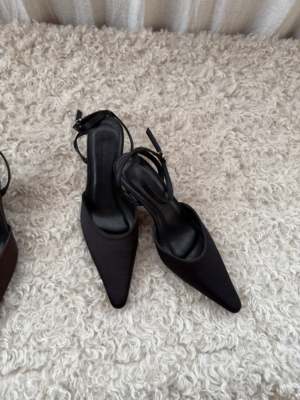 La mode Satin Petal Heels