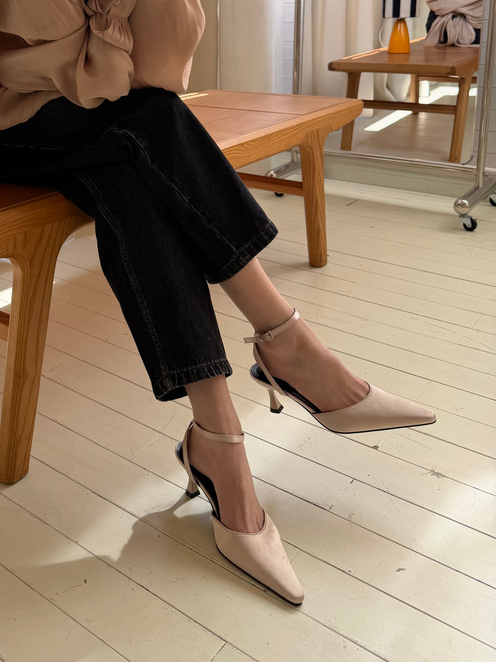 La mode Satin Petal Heels