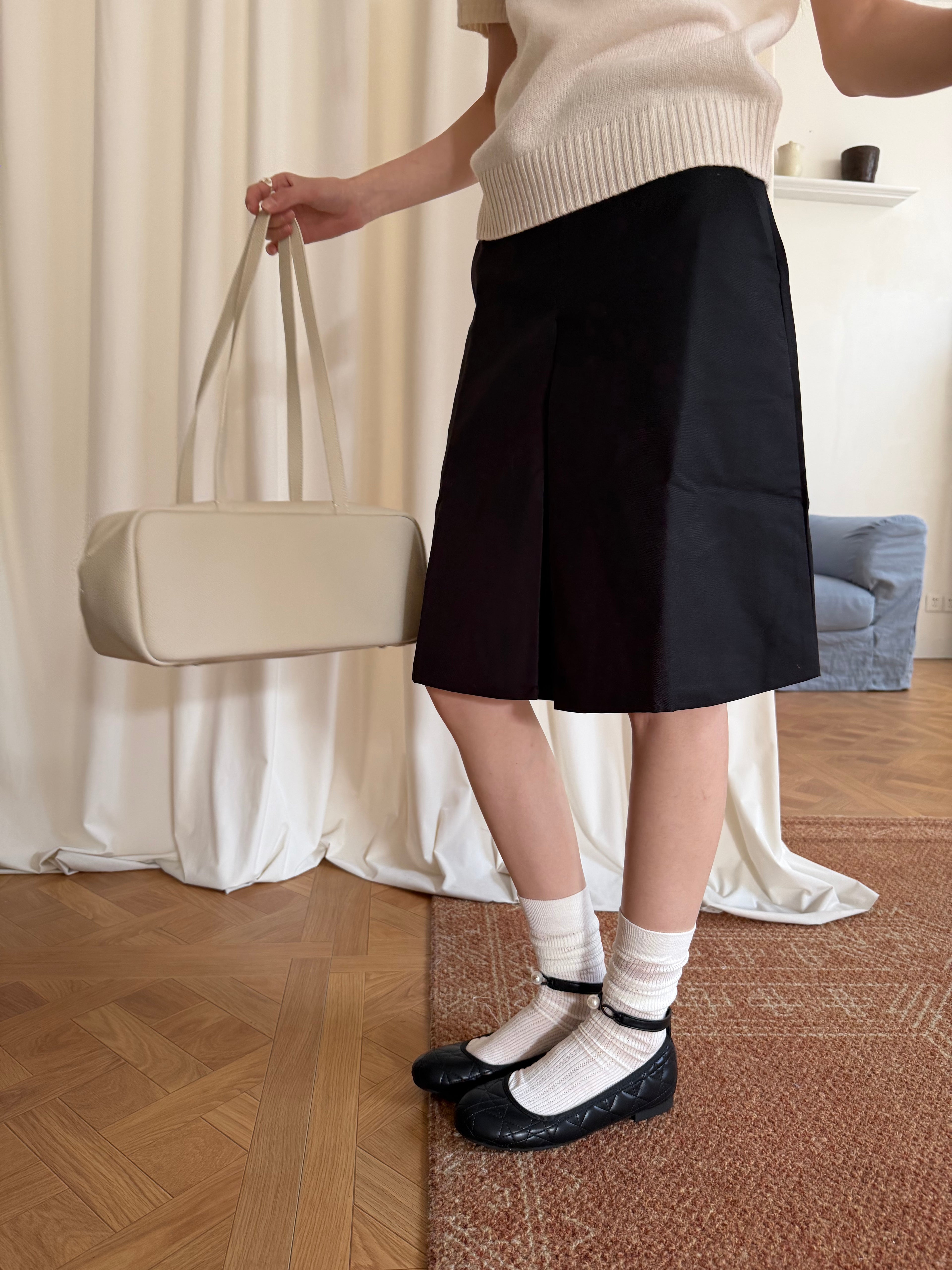 La mode Pearl Quilted Mary Janes