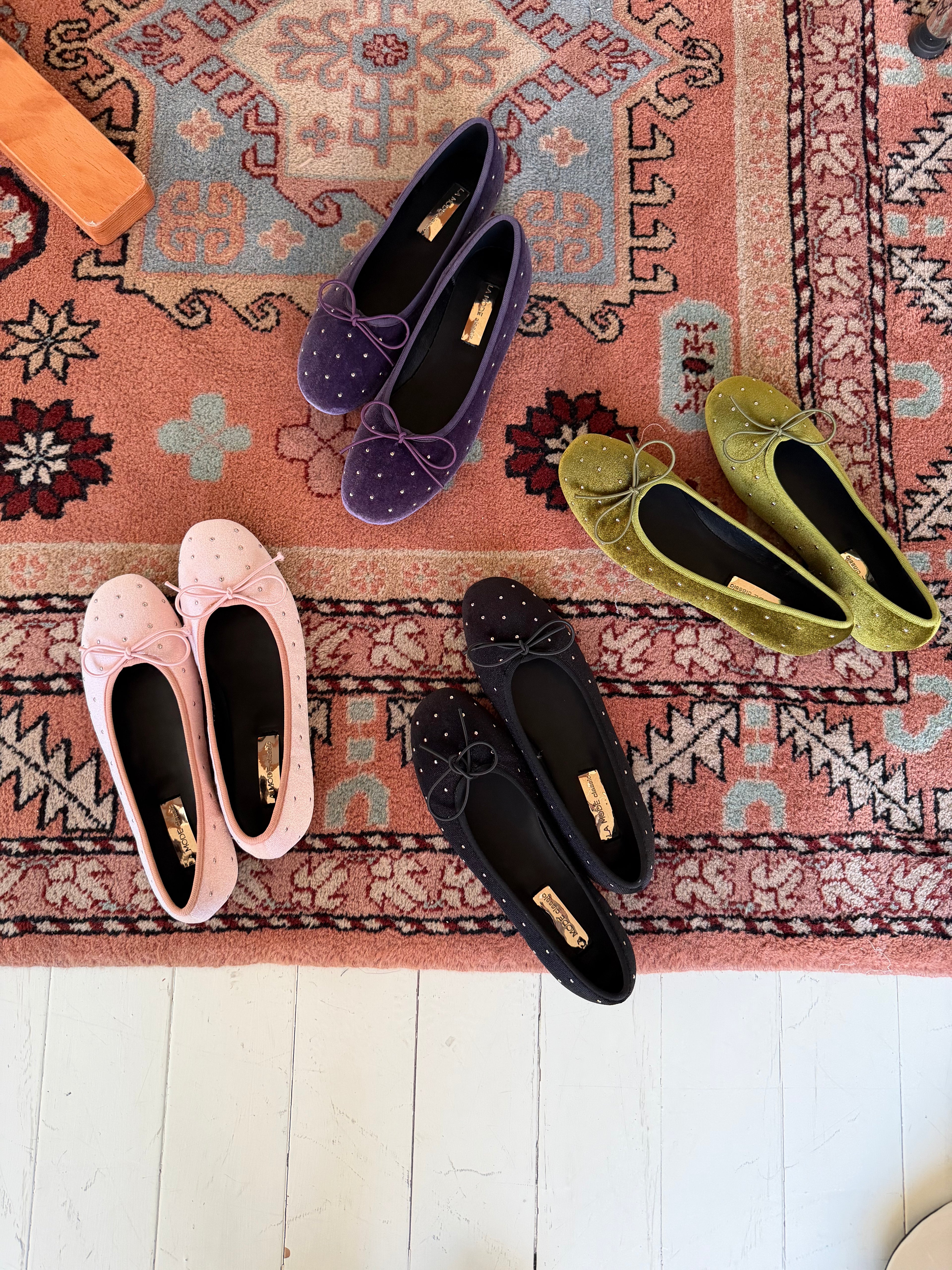 La mode Starlit Velvet Flats
