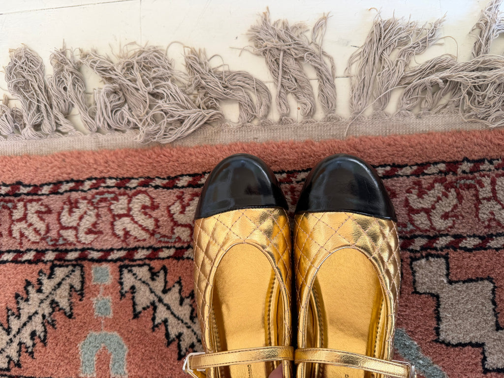 La mode French Quilted Mary Janes