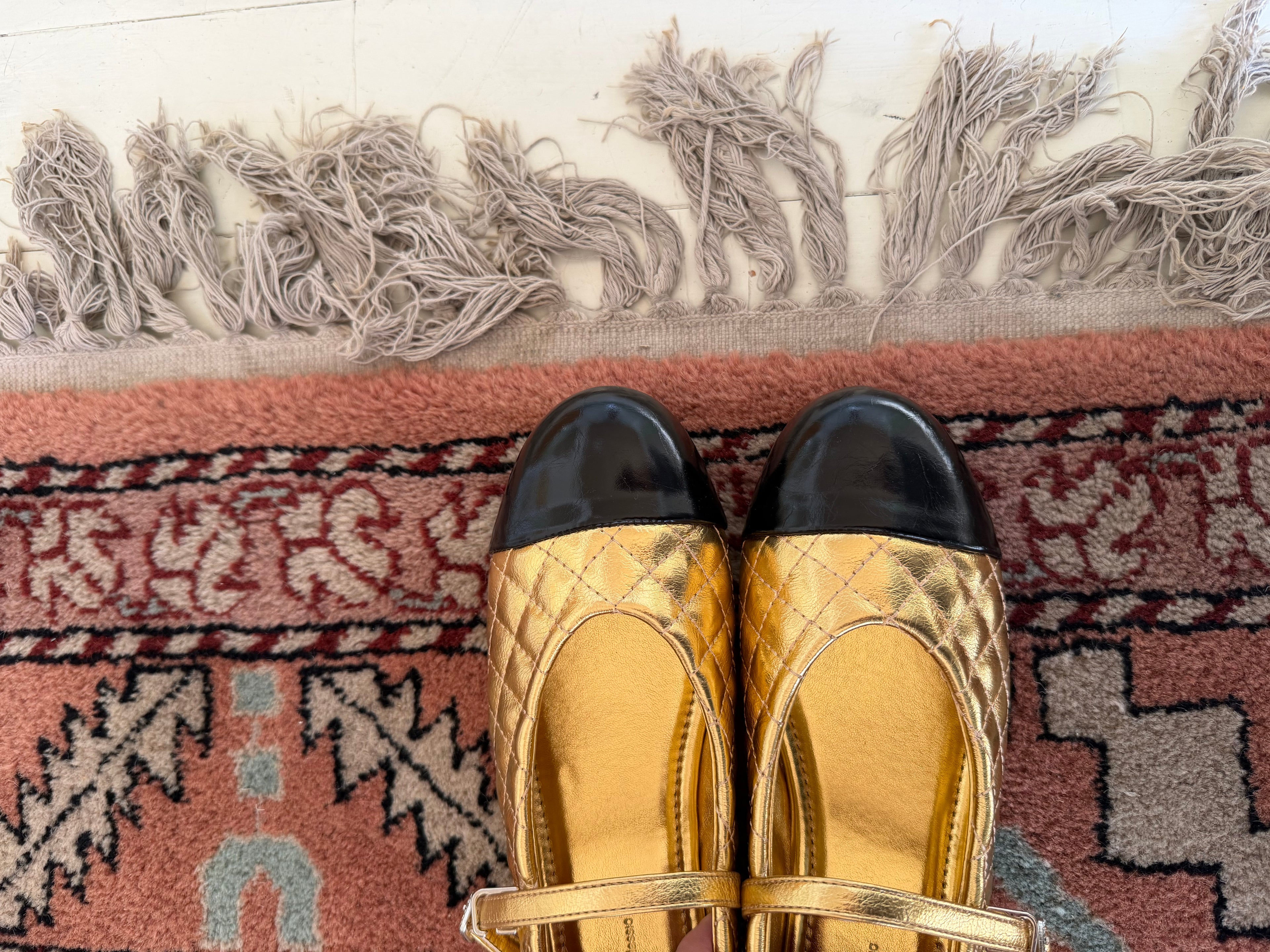 La mode French Quilted Mary Janes