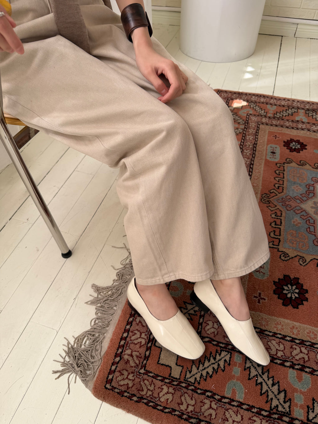 La mode Center Seam Minimalist Square-Toe Heels