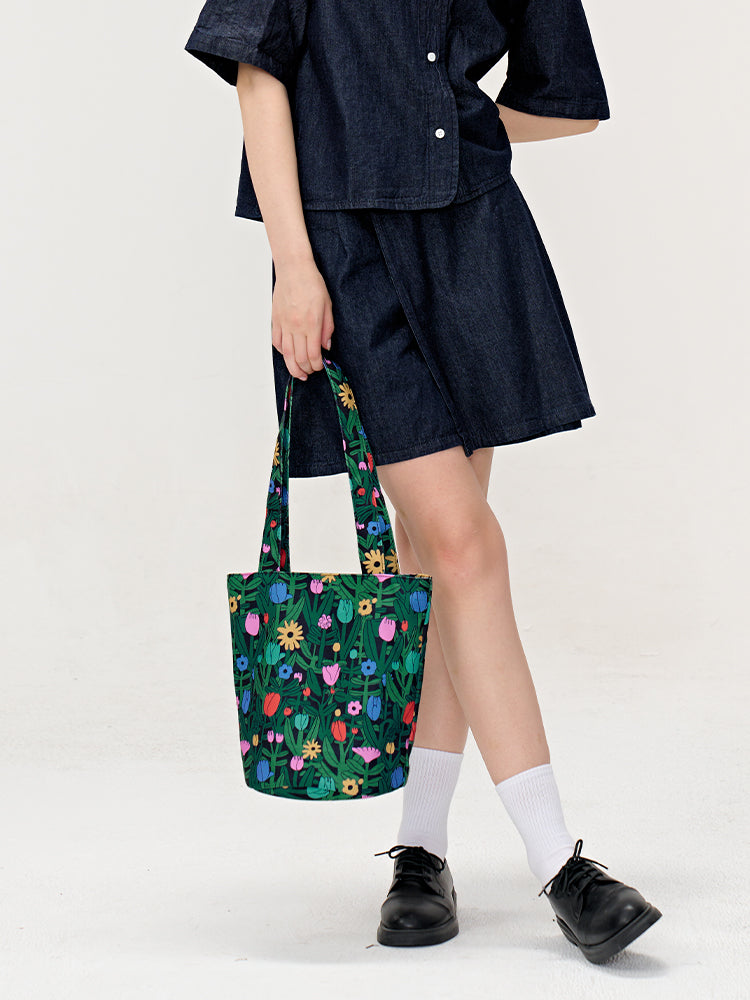 FREEIN Original Flower Print Shoulder Bag