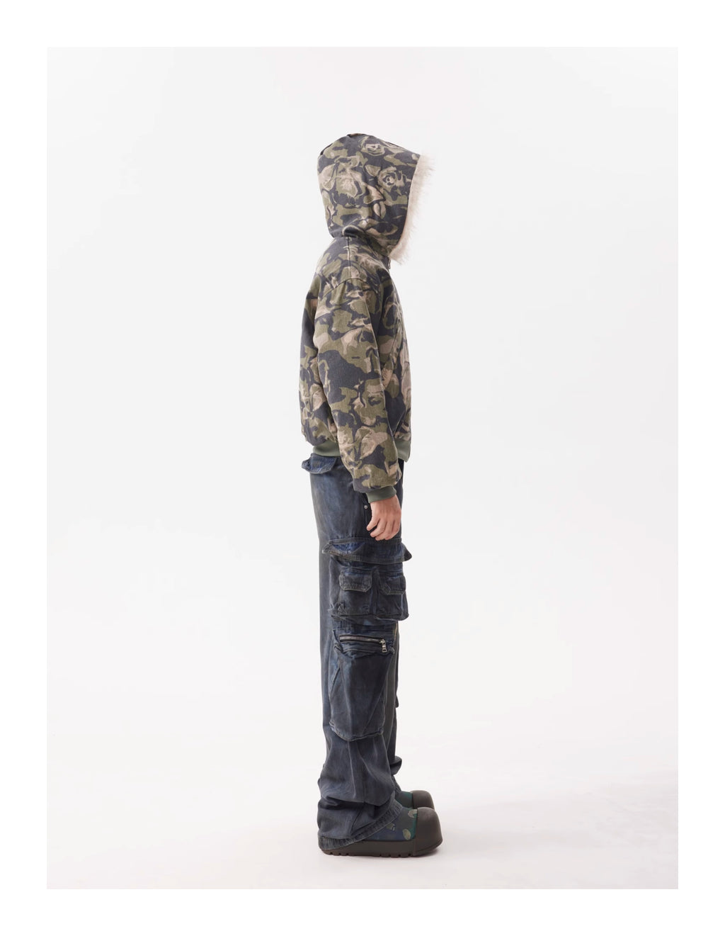 BTSG Camouflage Plush Mountain Carved Jacket
