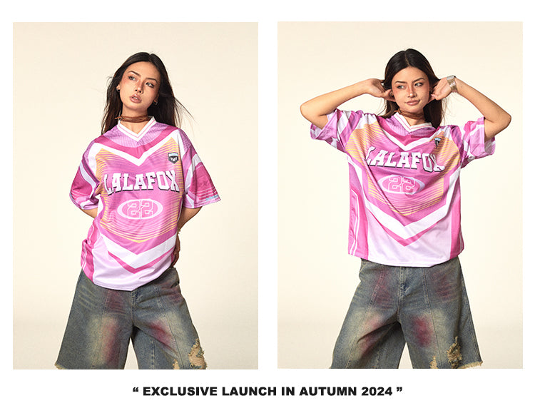 BLACKBB American Personality قميص رياضي وردي مطبوع برقبة على شكل حرف V