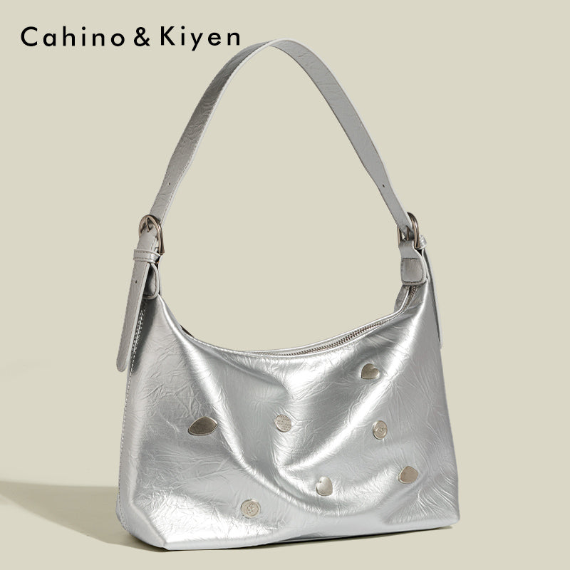 CahinoKiyen Small Badge Armpit Bag