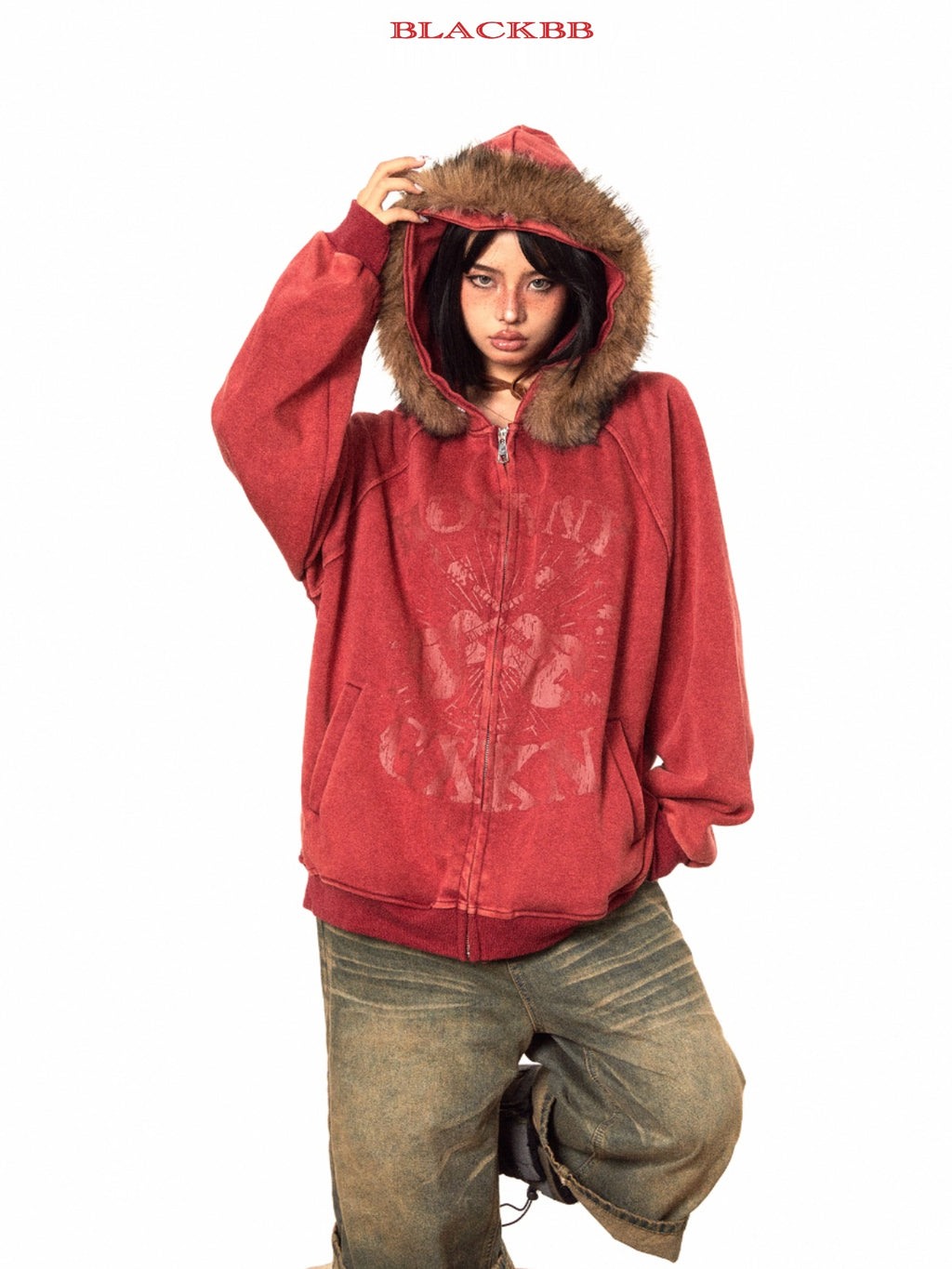 سترة BLACKBB ذات ياقة من الفرو البني الأمريكي بسحاب وطبعة