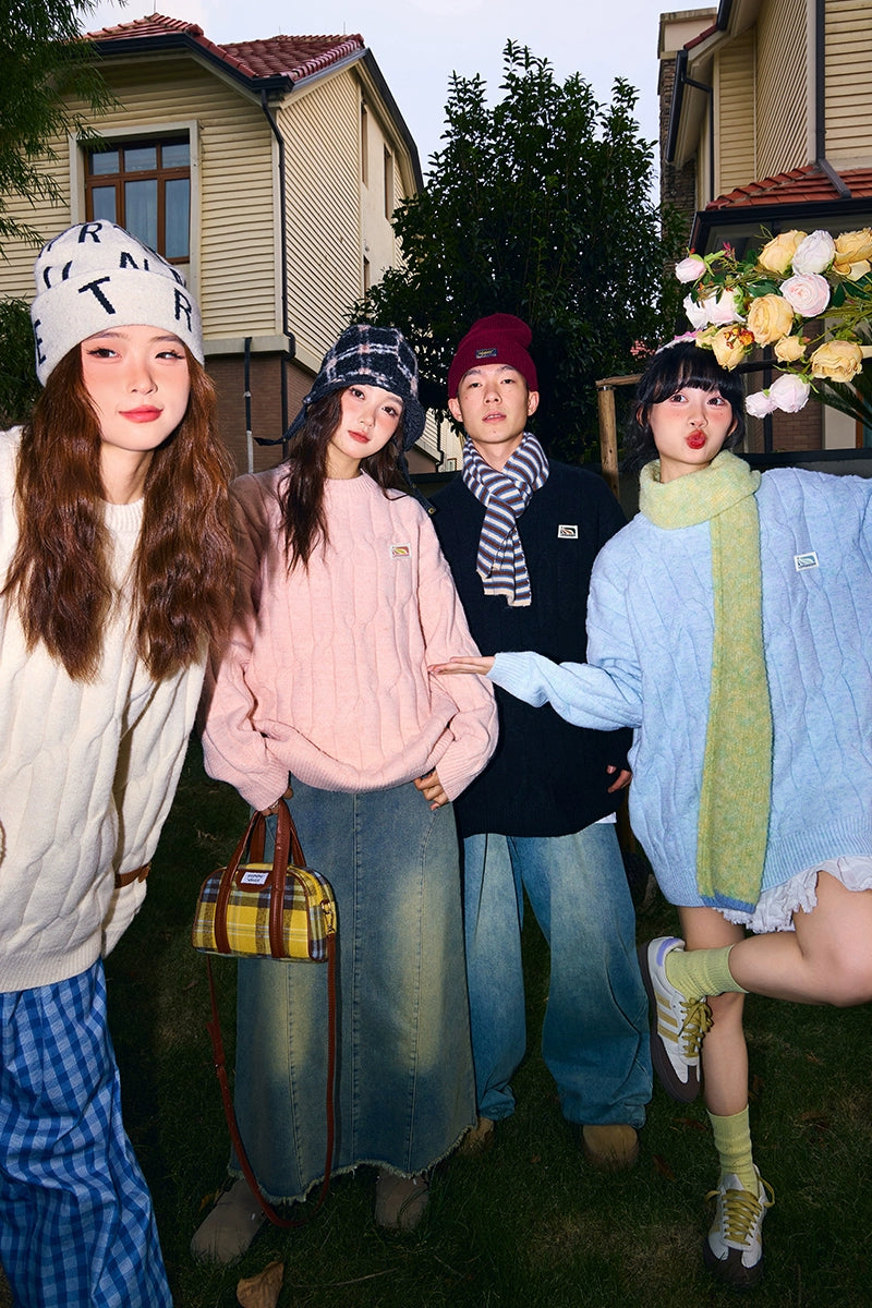 Lemanism Embroidered Knit Sweater