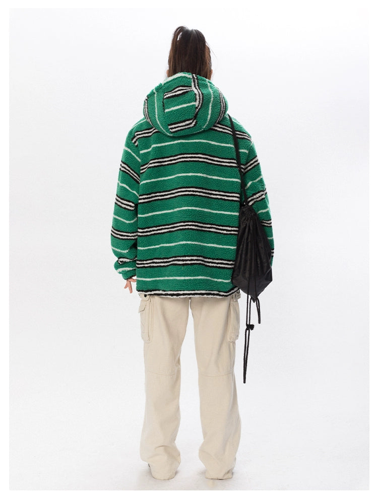 سترة قطنية مطرزة بالصوف مخططة ومتباينة من BLACKBB