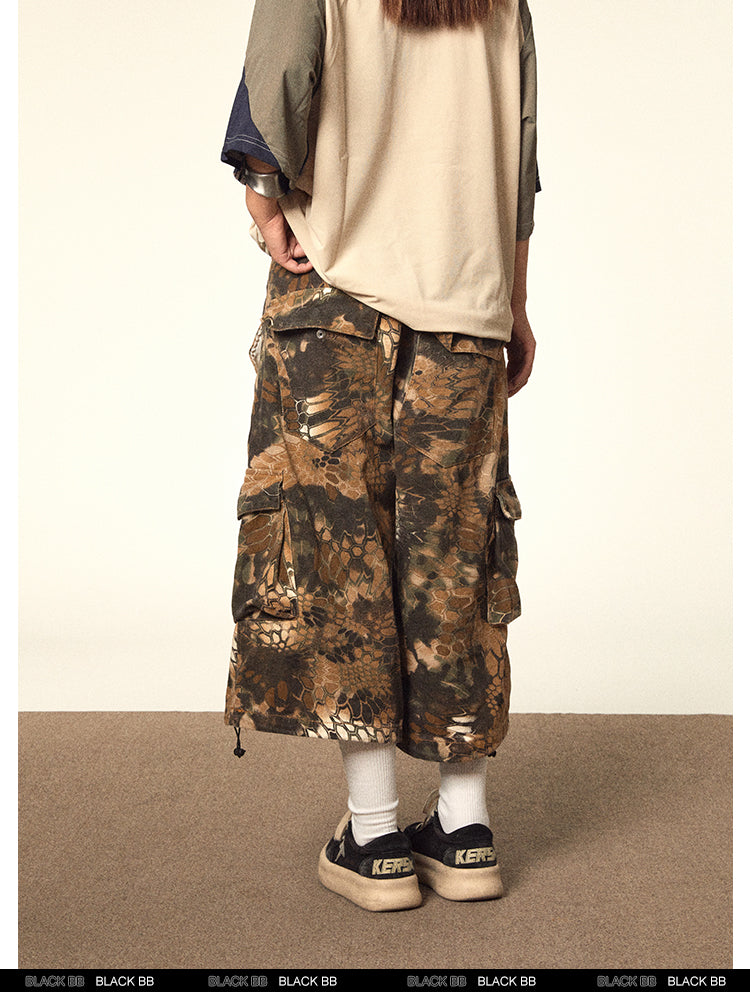 BLACKBB Camouflage Loose Denim Cropped Pants