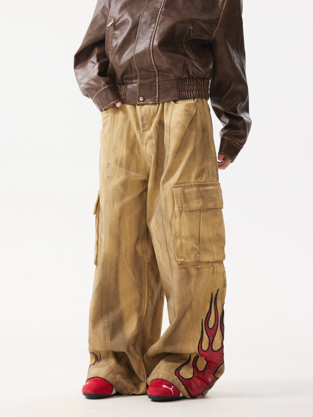 BTSG Leather Flame Embroidery wide-leg dirty jeans