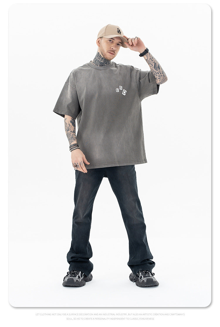 تي شيرت SUP ذو أكمام قصيرة مطبوع عليه شعار ثقيل متدرج أمريكي