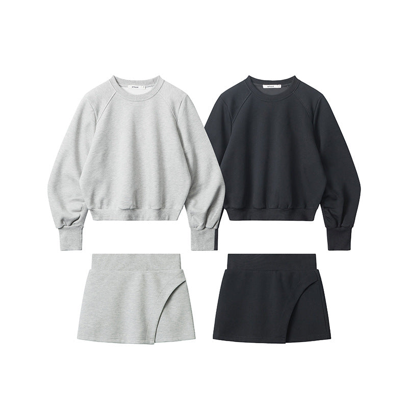 Nariele Round Neck Solid Color Pullover Sweet Short Sweatshirt