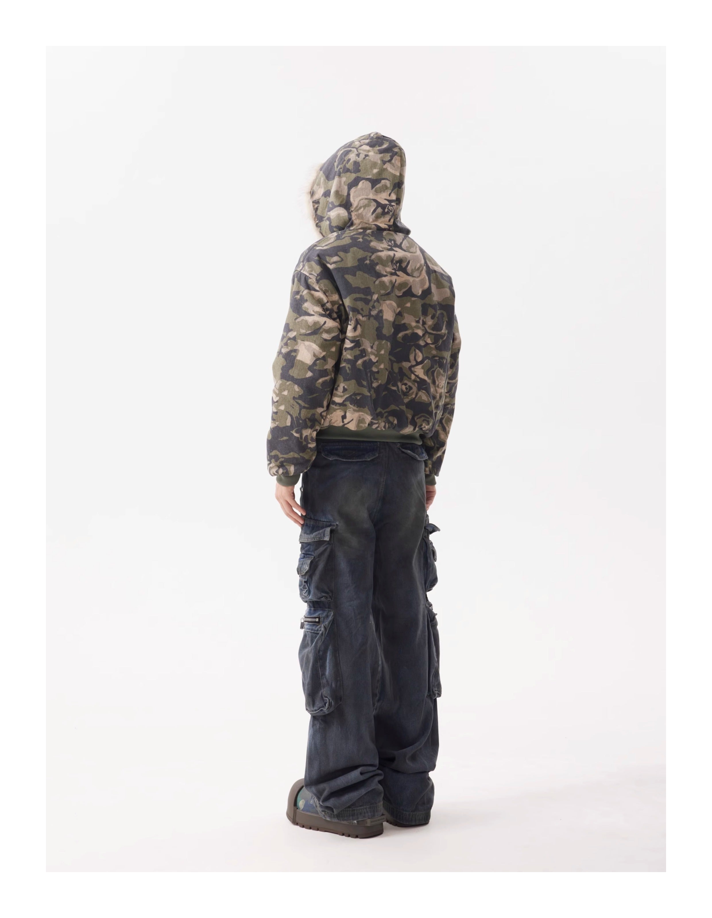 BTSG Camouflage Plush Mountain Carved Jacket