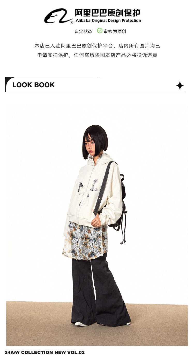 سترة BLACKBB من الدانتيل ذات سحاب ومطرزة ومزودة بفيونكة