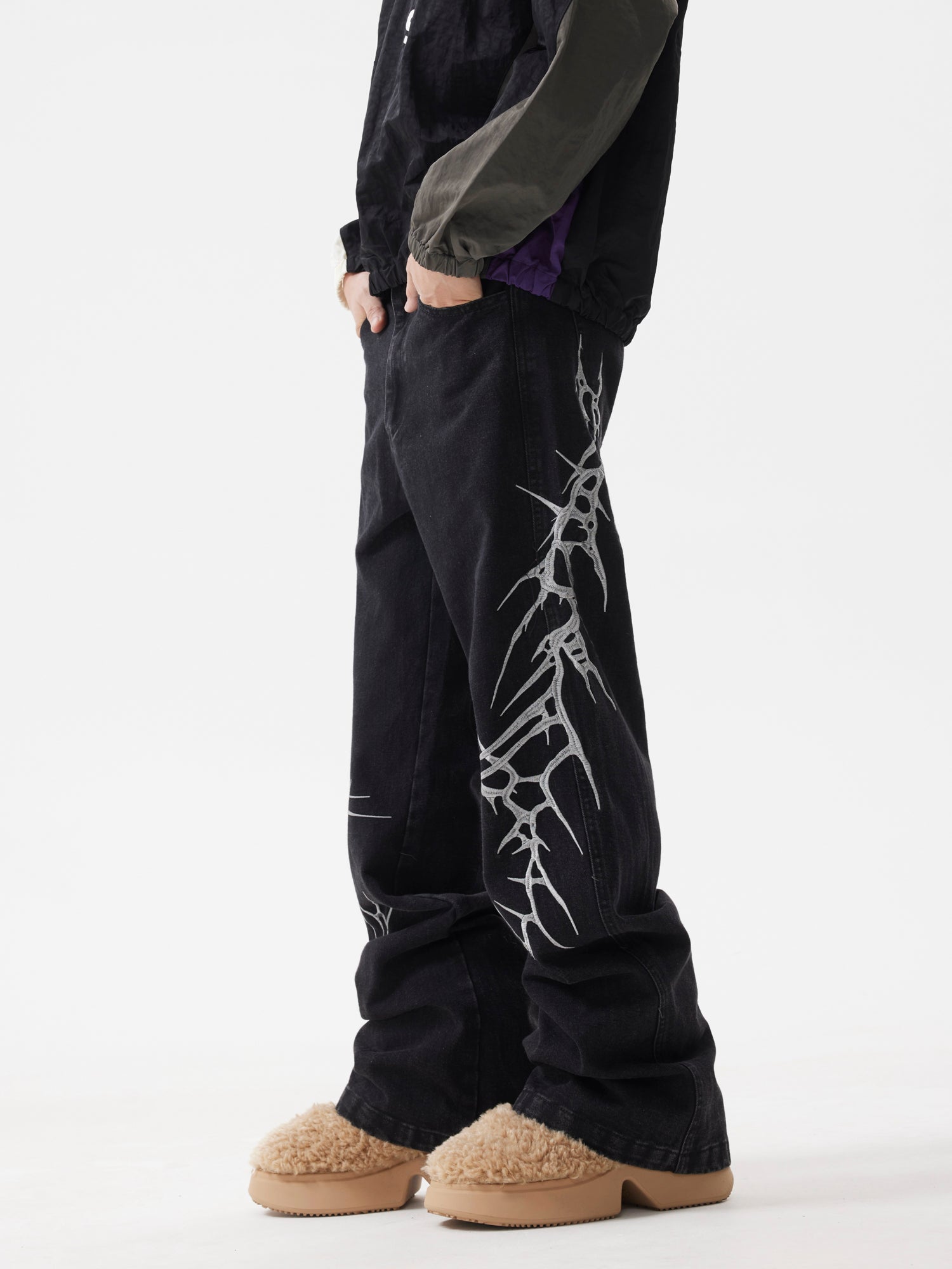 BTSG Niche Vintage Wash Thorn Embroidery Bootcut Jeans