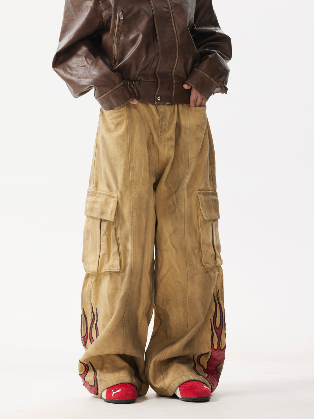 BTSG Leather Flame Embroidery wide-leg dirty jeans