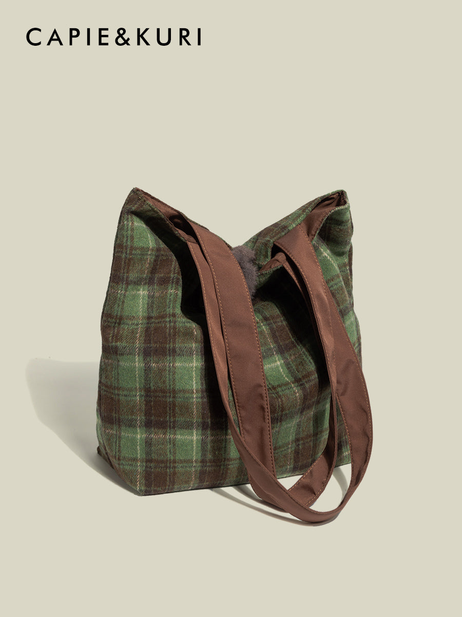 CAPIE&KURI Plush Commuter Tote Bag Women's Korean Lazy Style Green Plaid Shoulder Bag