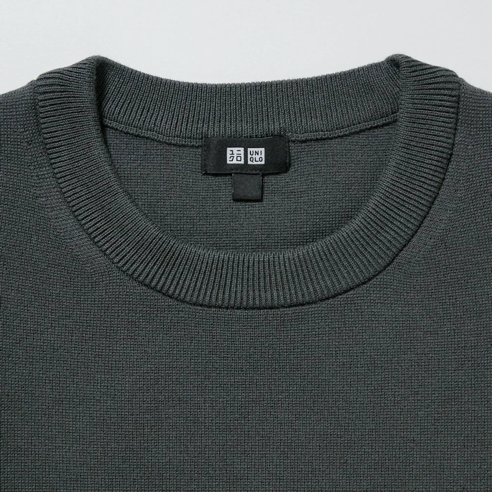 سترة Uniqlo مضلعة بياقة دائرية وأكمام طويلة