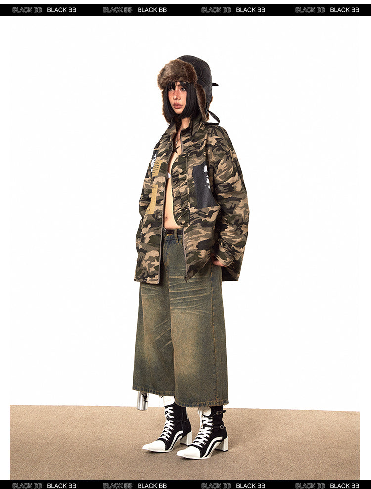 سترة معطف مموه ذات رقعة عتيقة من BLACKBB