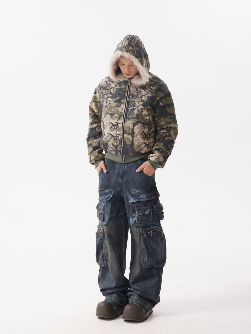 BTSG Camouflage Plush Mountain Carved Jacket