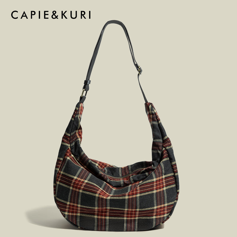 CAPIE & KURI Canvas Dumpling Bag