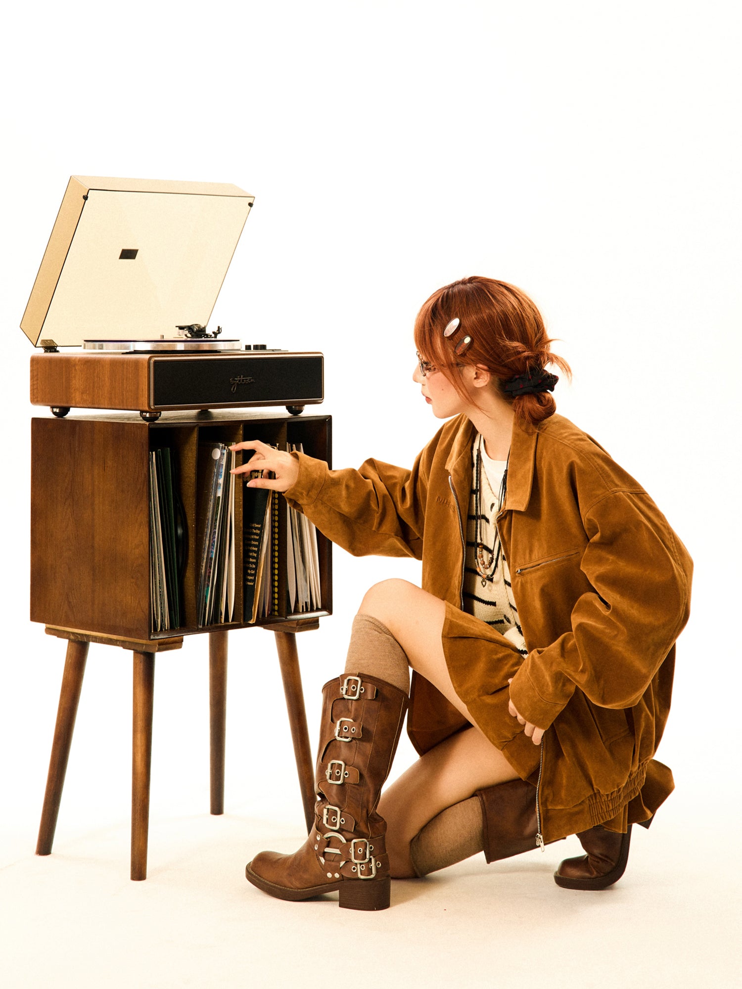 Mershier FEMALE BROWN SUEDE JACKET JACKET SKIRT SET