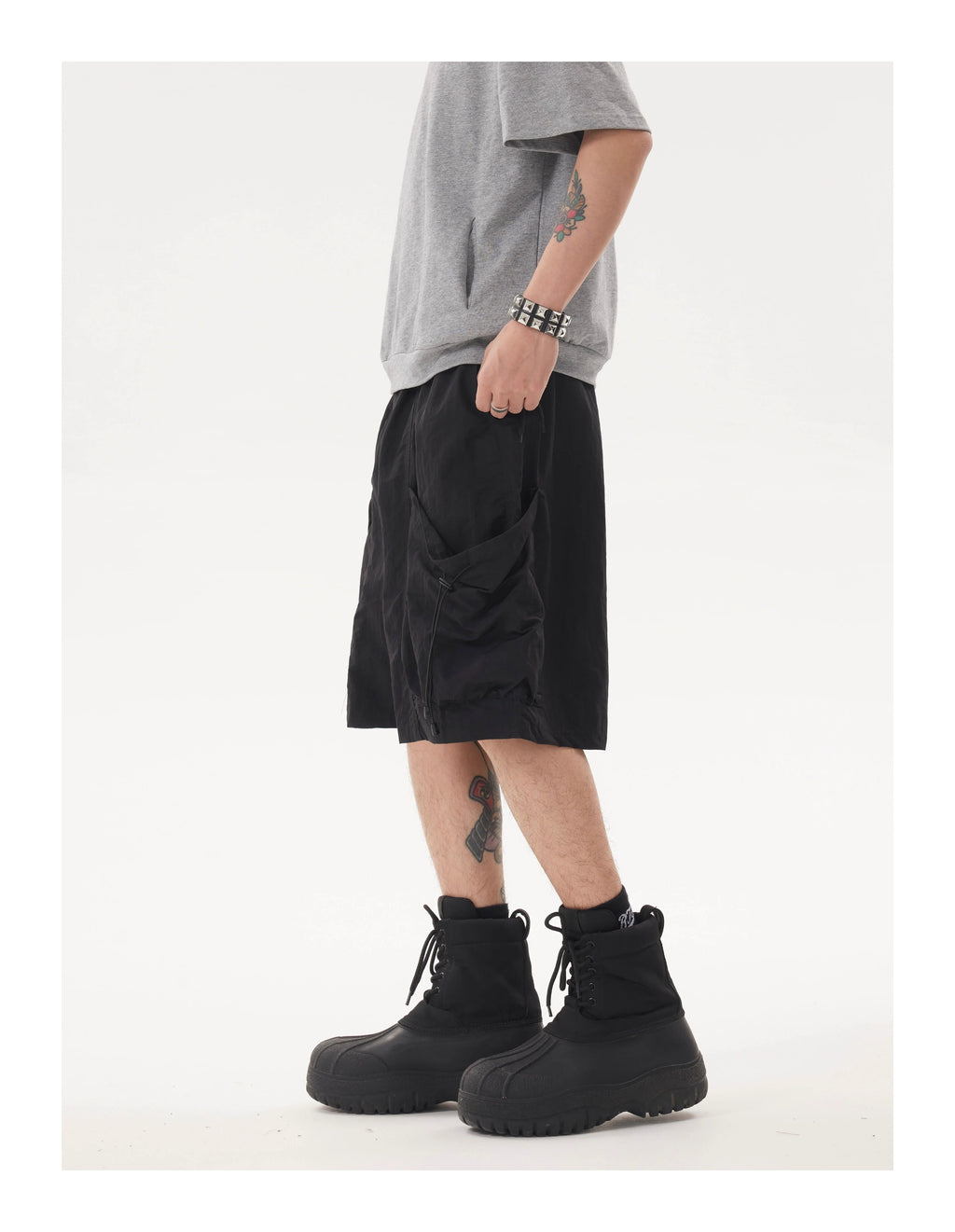 BTSG* Niche Waterproof Wrinkle Fabric Cropped Shorts