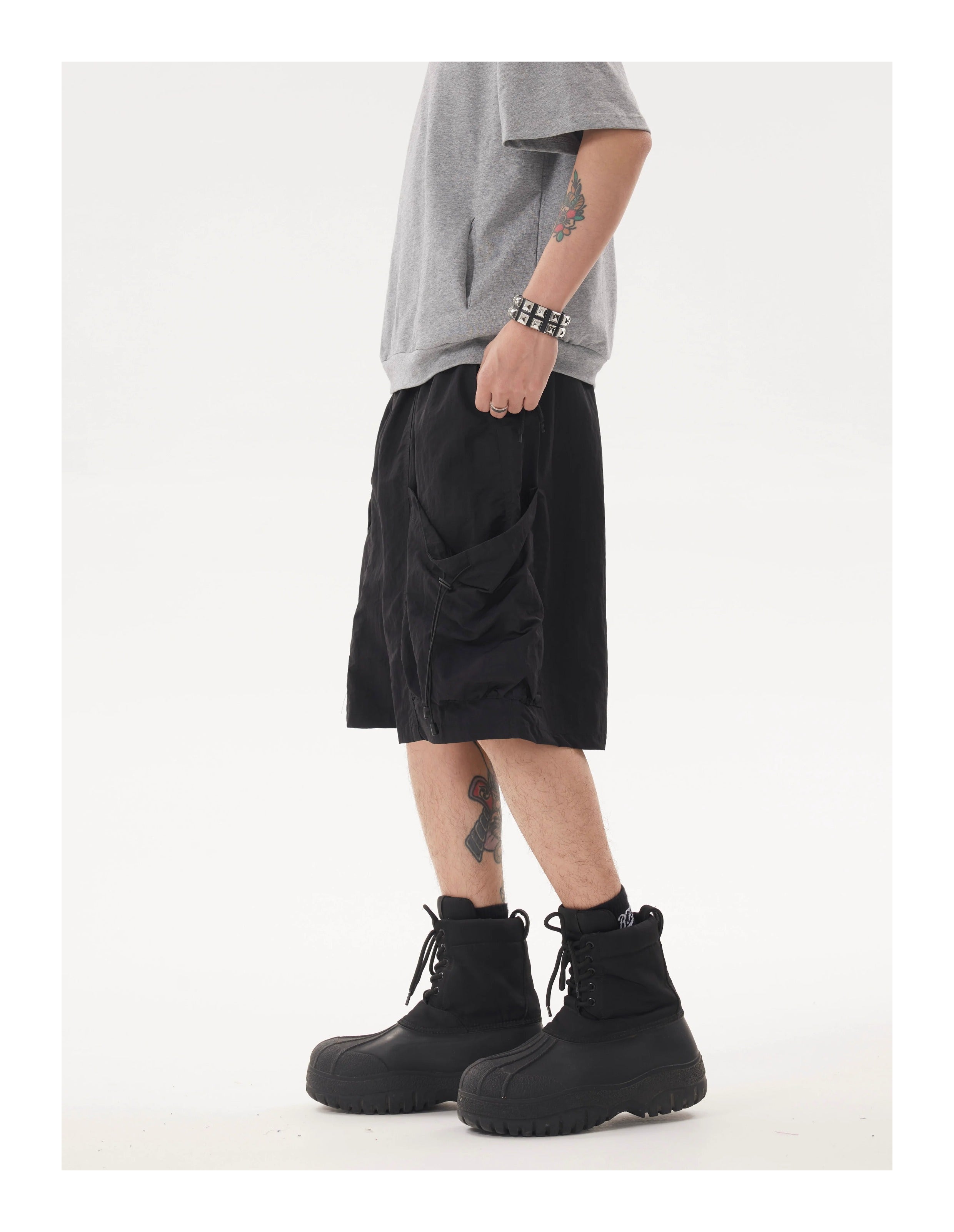 BTSG* Niche Waterproof Wrinkle Fabric Cropped Shorts