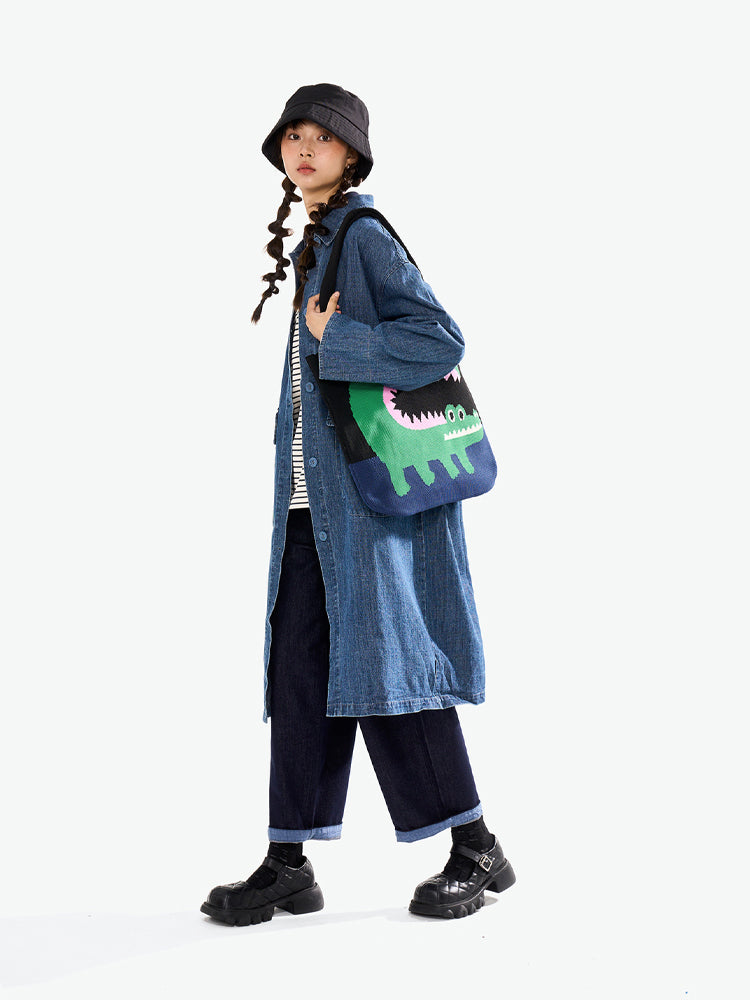 FREEIN's crocodile knit tote bag