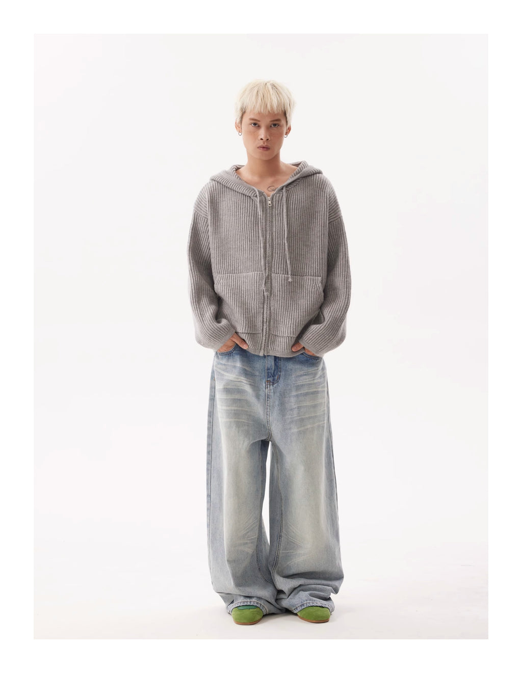 BTSG  Wash Light Gradient baggy Wide Leg Jeans