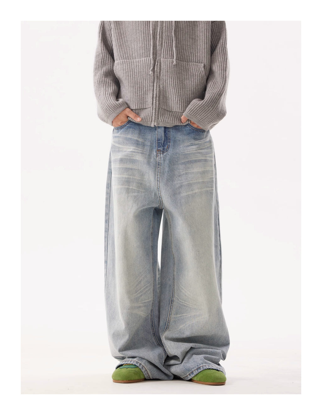 BTSG  Wash Light Gradient baggy Wide Leg Jeans