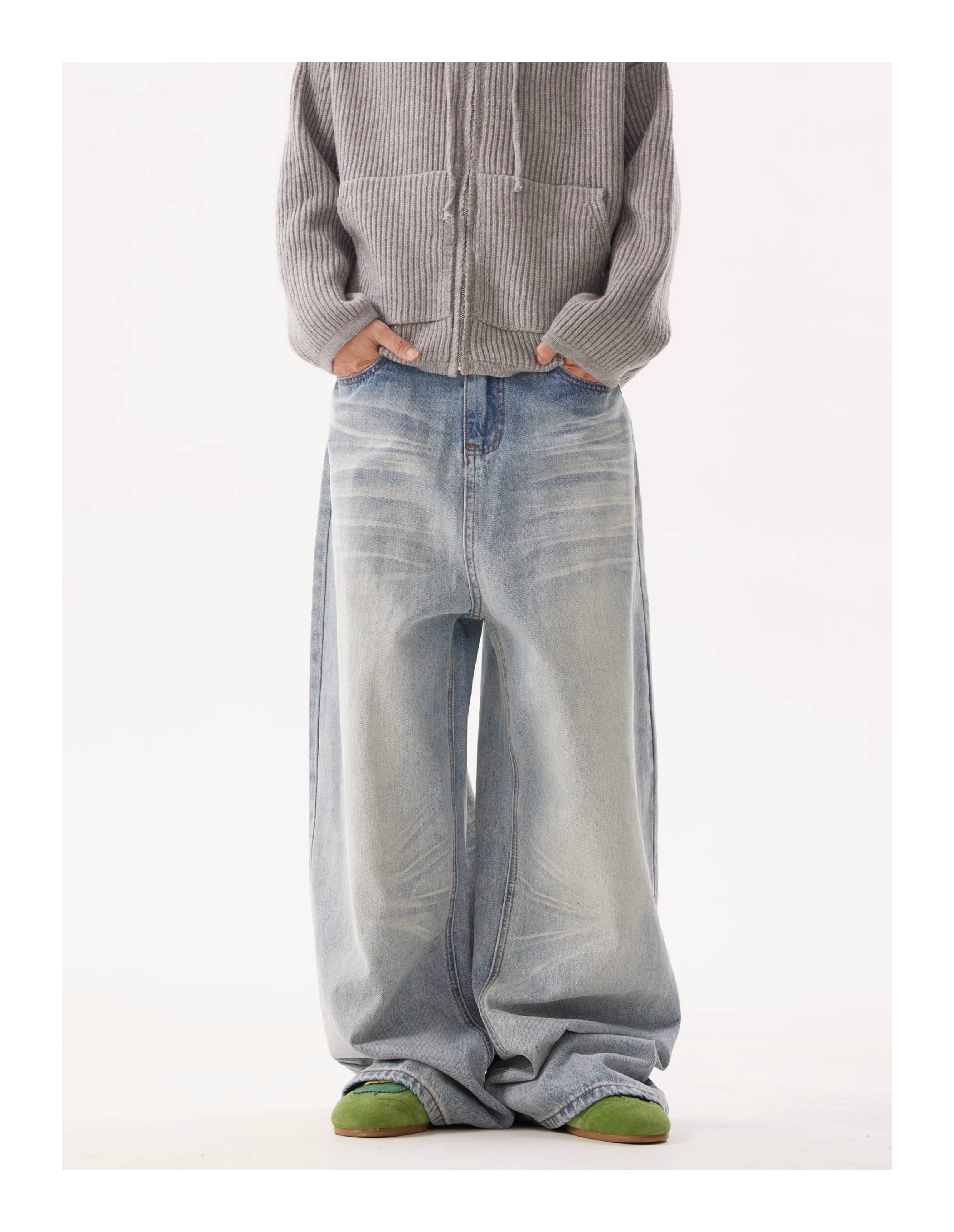 BTSG  Wash Light Gradient baggy Wide Leg Jeans