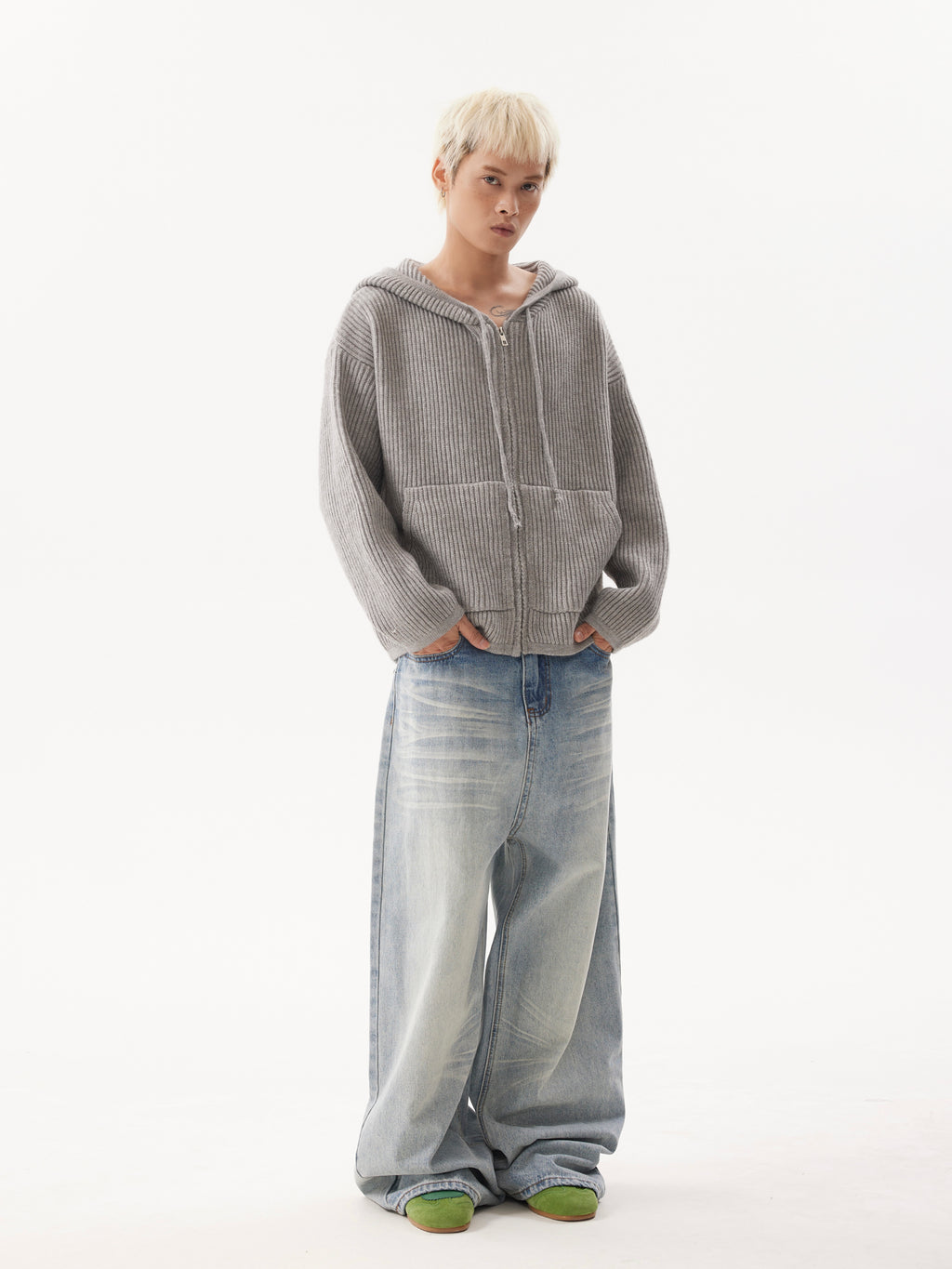 BTSG  Wash Light Gradient baggy Wide Leg Jeans