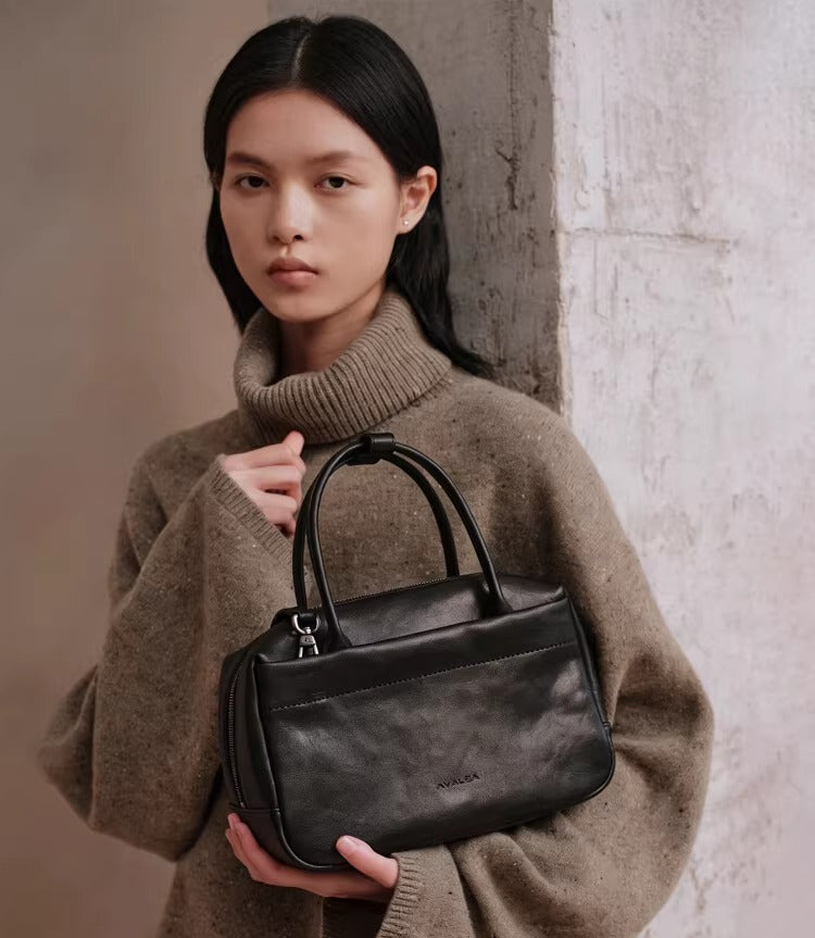 AVALEA Vintage Handheld Shoulder Bag