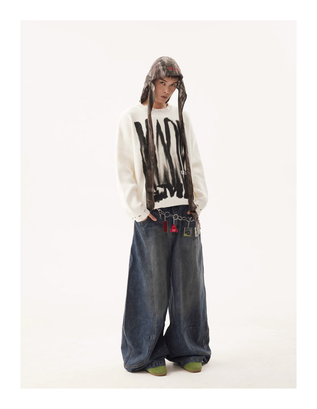“Clearance”BTSG Wide-leg scimitar jeans