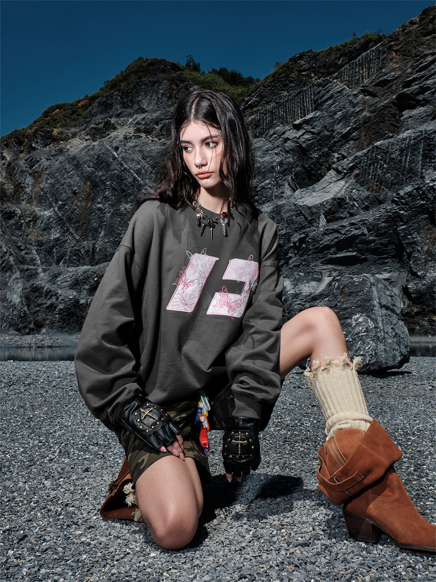 FORNINES Butterfly embroidery heavy Sweatshirt