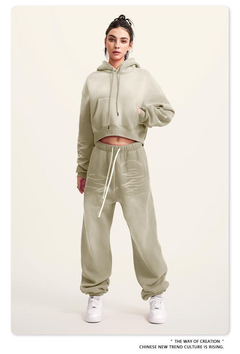 BE Women Sprayed Cropped Hoodie