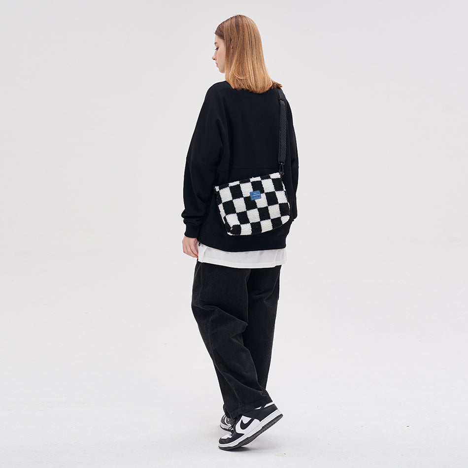 FREEIN original lamb's wool Plaid crossbody bag