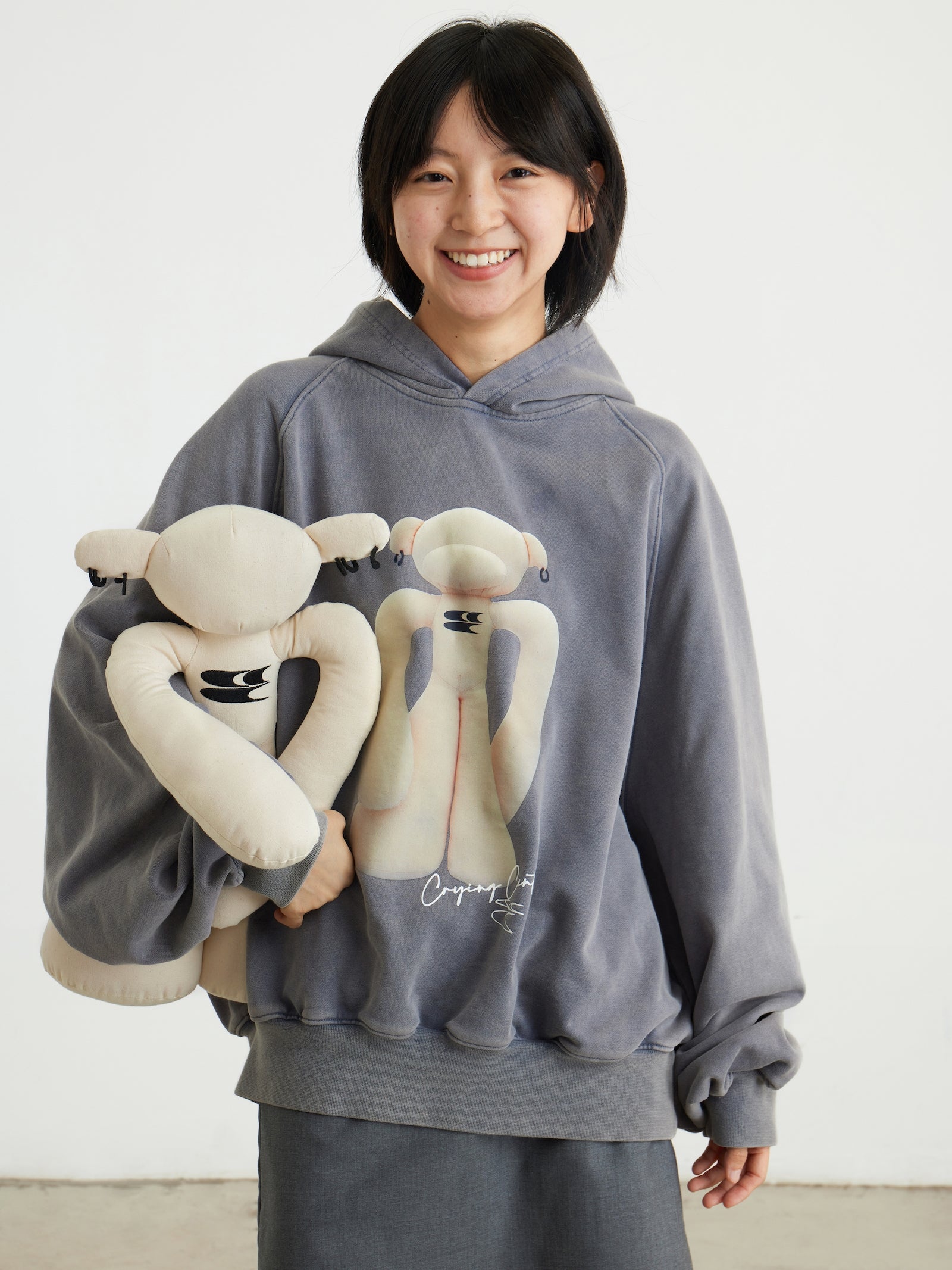 CryingCenter Crying Hug Bear Primary Color Canvas Doll Toy Crying Center